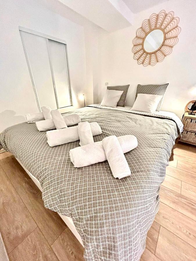 Petit Duplex Centre Proche 3 Min A Pieds *